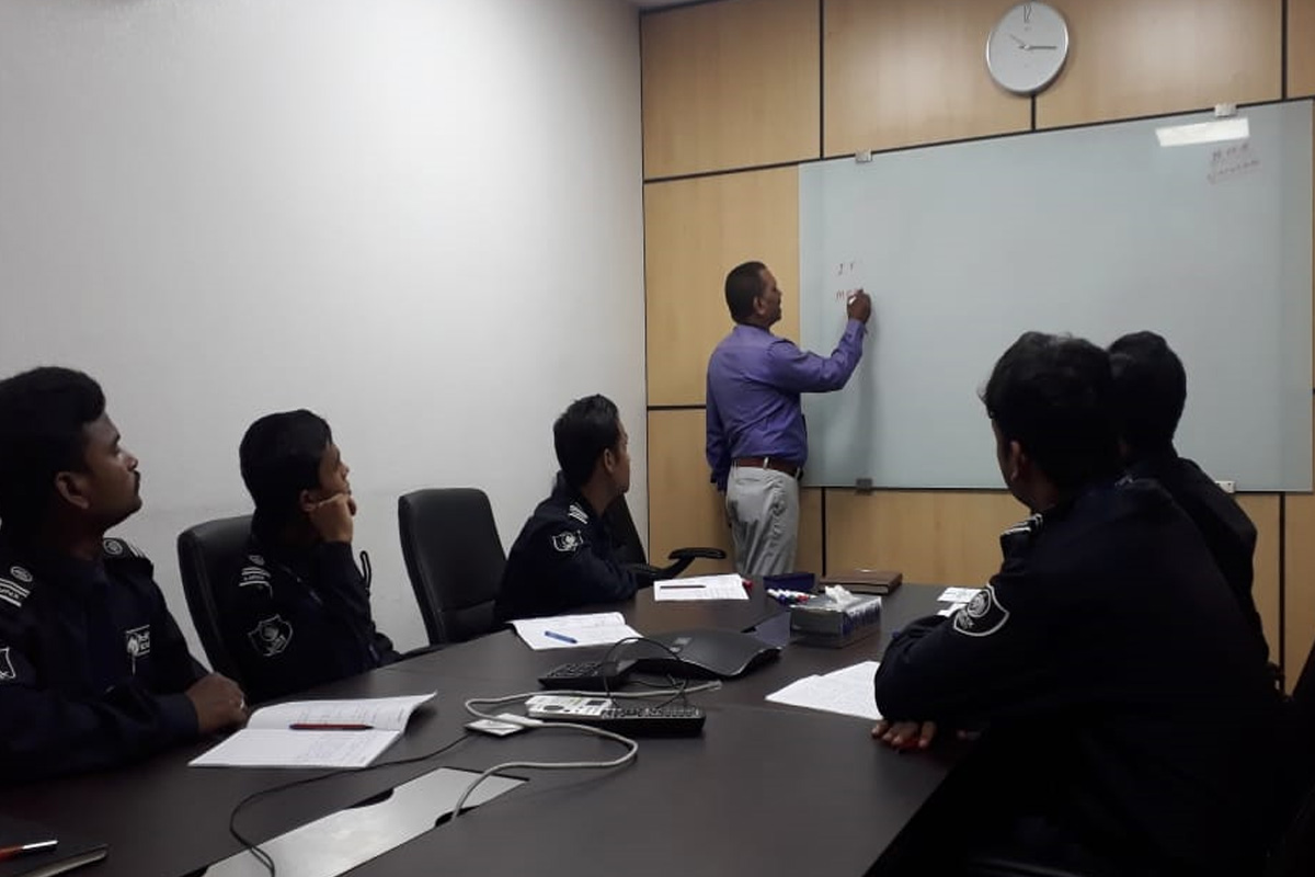 ReasonablePricedSecurityGuardsHyderabad